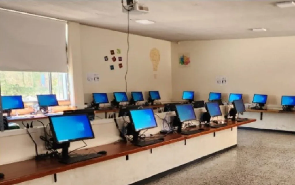 La Universidad de Boyacá y Scotia GBS unen esfuerzos para reducir la brecha digital en los colegios de Boyacá