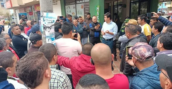 Atención: Se levantan los bloqueos de los taxistas en Duitama