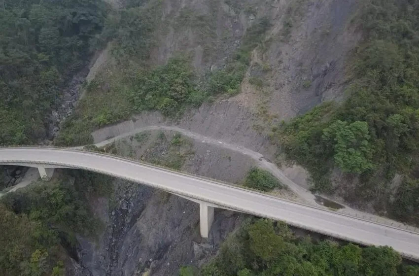 Por fisuras en puente “Chorro Blanco”, Invías cierra preventivamente Transversal del Cusiana 