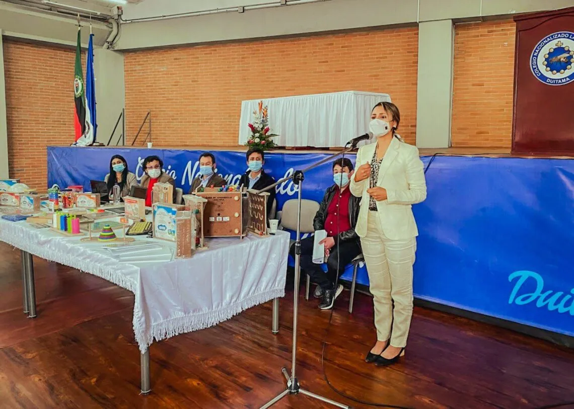 En Duitama se entregó material didáctico para fortalecer la educación inclusiva en la ciudad
