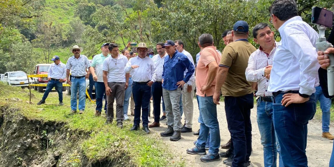 Estos son los compromisos del Invías para restablecer puntos críticos de la Transversal de Boyacá