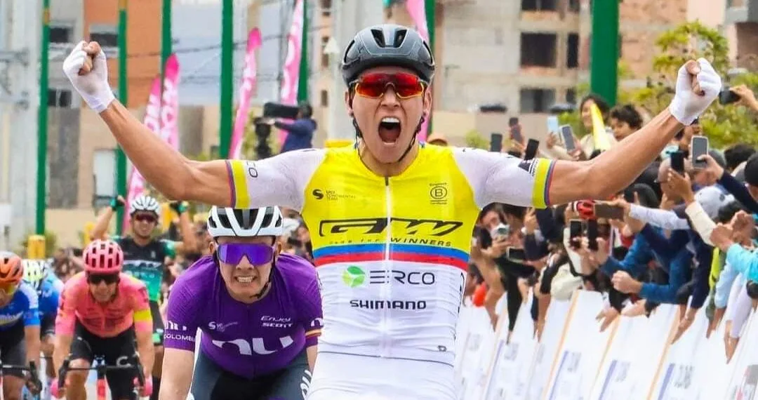Alejandro Osorio se impone en la tercera etapa del Tour Colombia 2.1 en Tunja