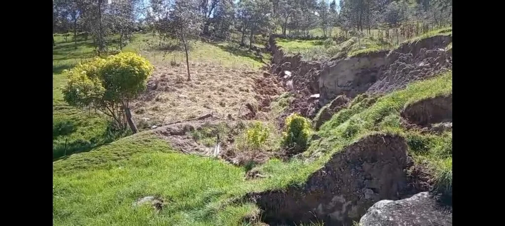 Alerta en Socha: Deslizamiento de gran magnitud amenaza a familias en la vereda El Boche