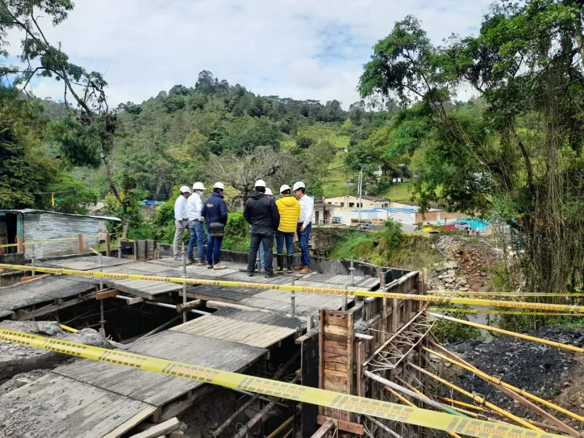 A finales de agosto estaría listo el puente sobre el río Súnuba en Guayatá