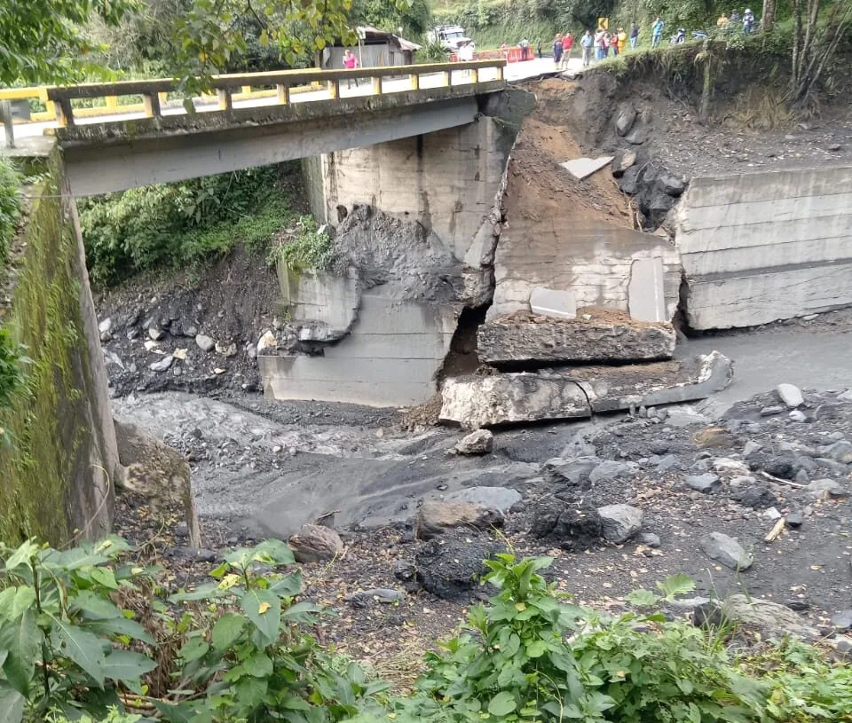 Otra emergencia en la Transversal del Cusiana, puente está en alto riesgo de colapso