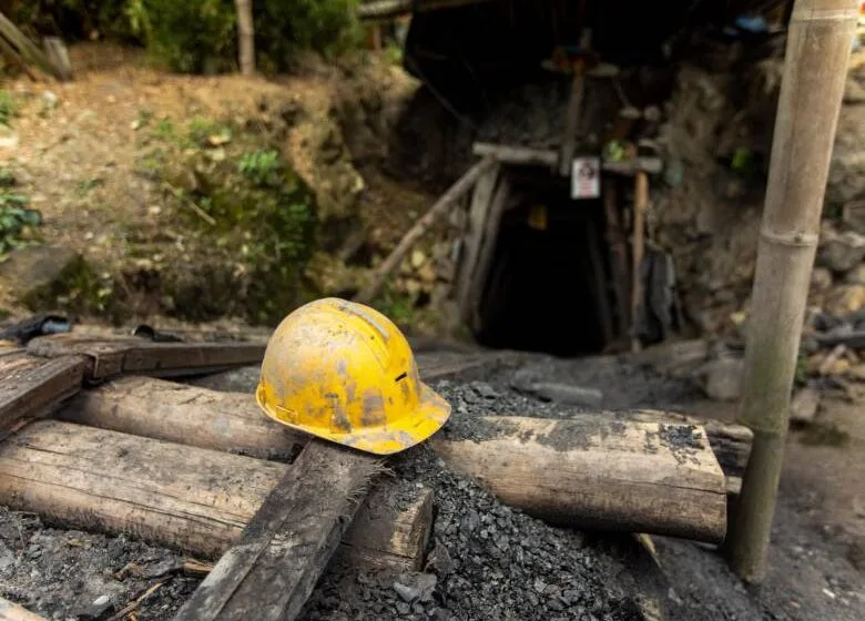 Dos mineros venezolanos fallecieron en accidente minero tras explosión en mina de la vereda La Atraviesa en Tópaga