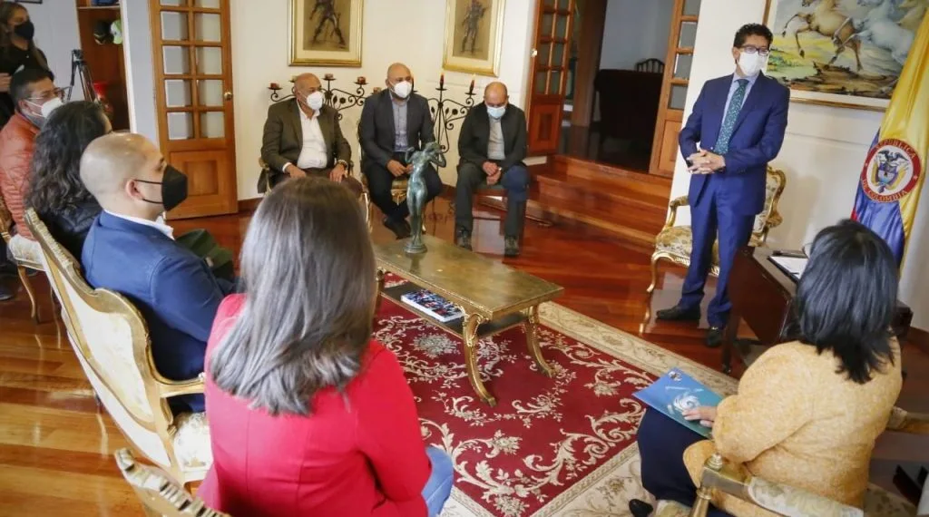 Boyacá se vincula al proyecto AICCA para la protección del Lago de Tota