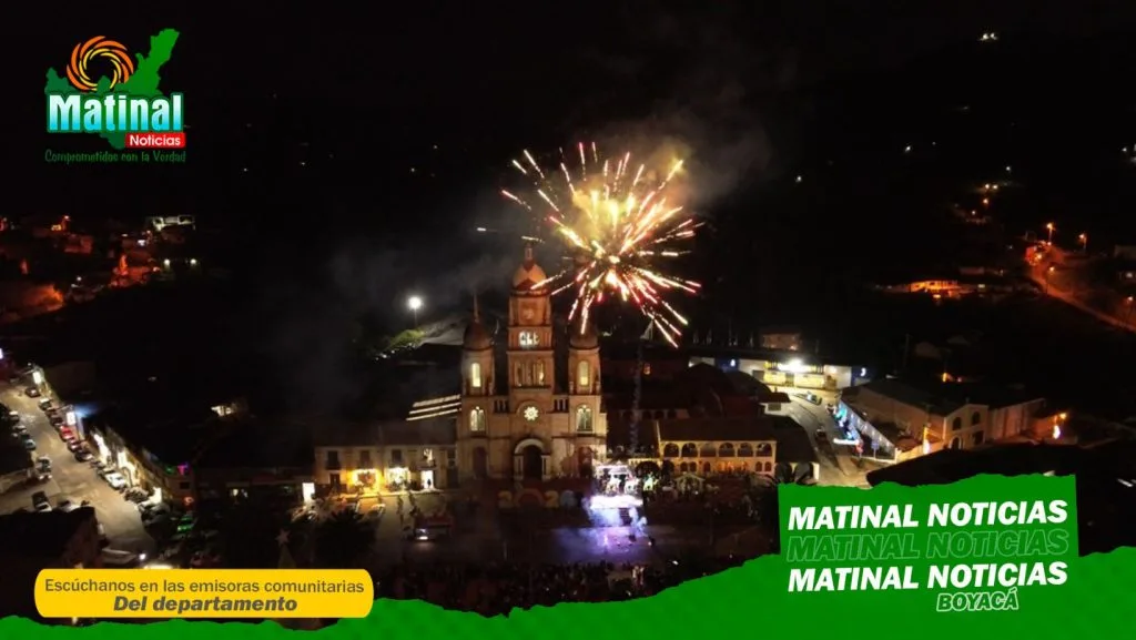 ¡Imperdible! Ventaquemada encendió oficialmente la navidad