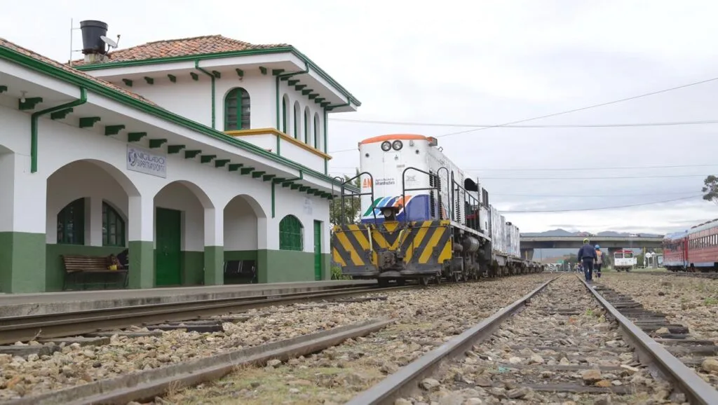 Hace más de un mes que un tren arrolló a una joven en Tunja  y nadie ha respondido por el hecho